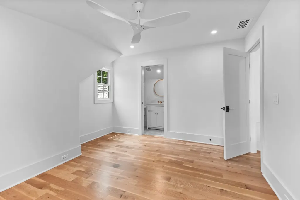 215 Lewisburg Avenue Franklin TN 37064
