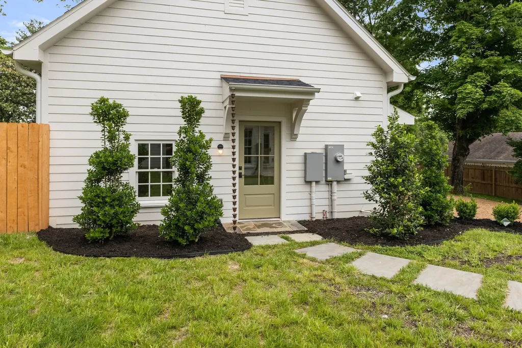 215 Lewisburg Avenue Franklin TN 37064