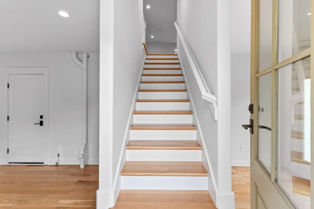 215 Lewisburg Avenue Franklin TN 37064