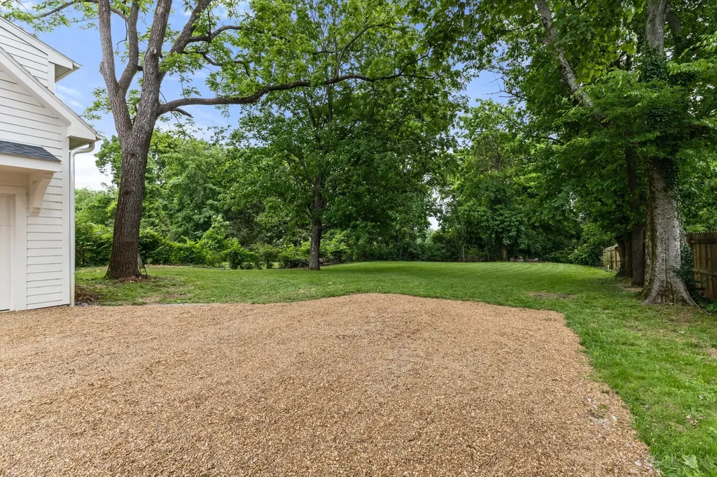 215 Lewisburg Avenue Franklin TN 37064