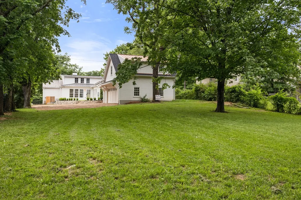 215 Lewisburg Avenue Franklin TN 37064