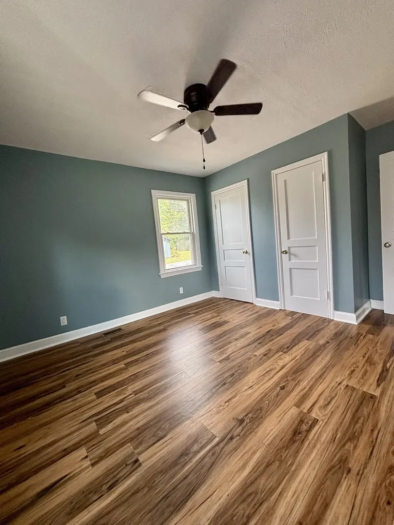 216 Daleview Avenue Gallatin TN 37066