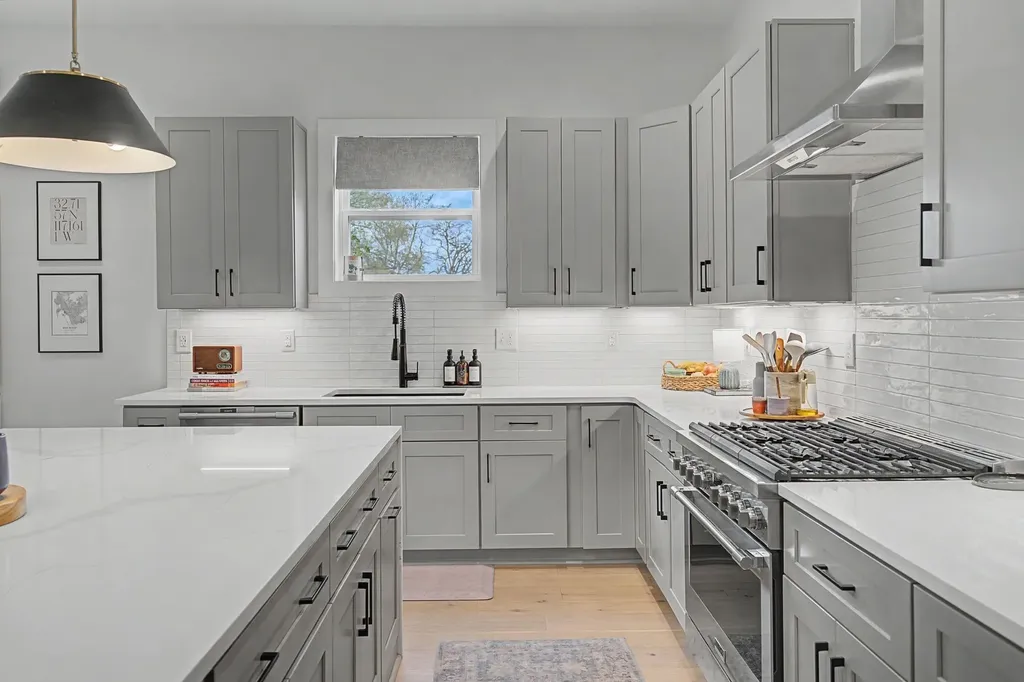 4203 Murray Place Nashville TN 37216