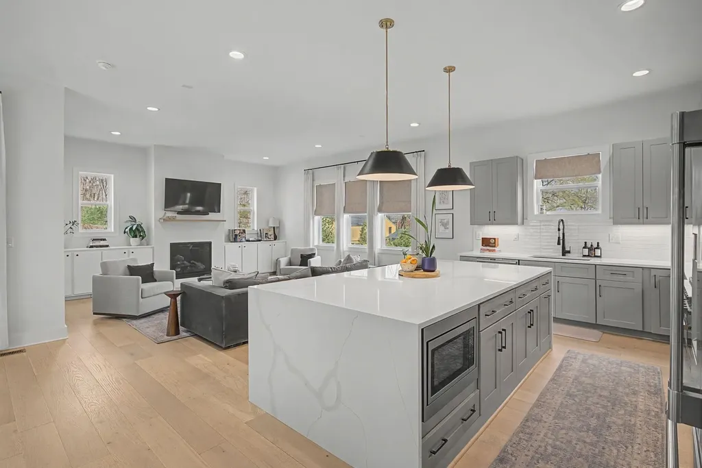 4203 Murray Place Nashville TN 37216