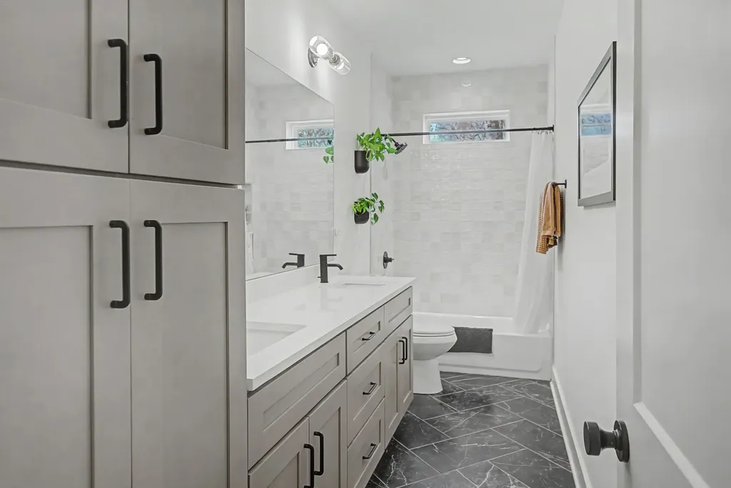 4203 Murray Place Nashville TN 37216