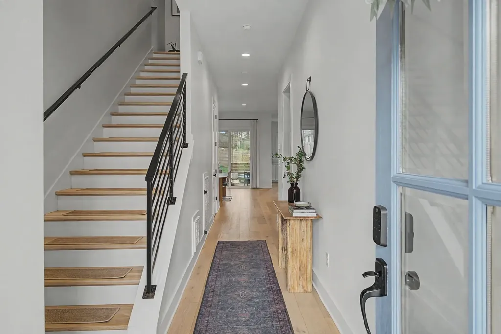 4203 Murray Place Nashville TN 37216