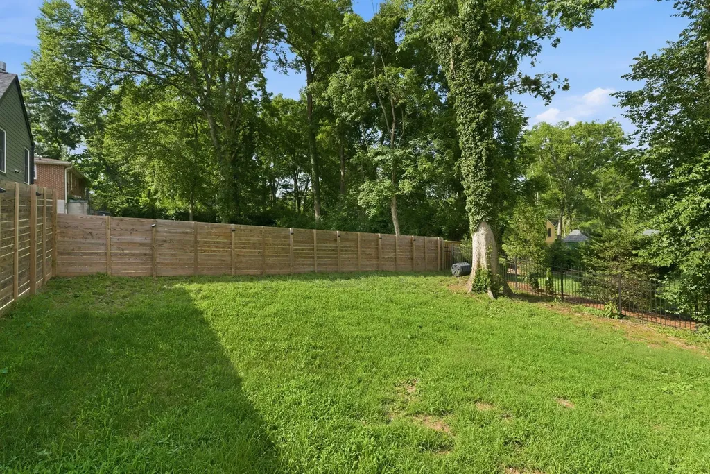 4203 Murray Place Nashville TN 37216