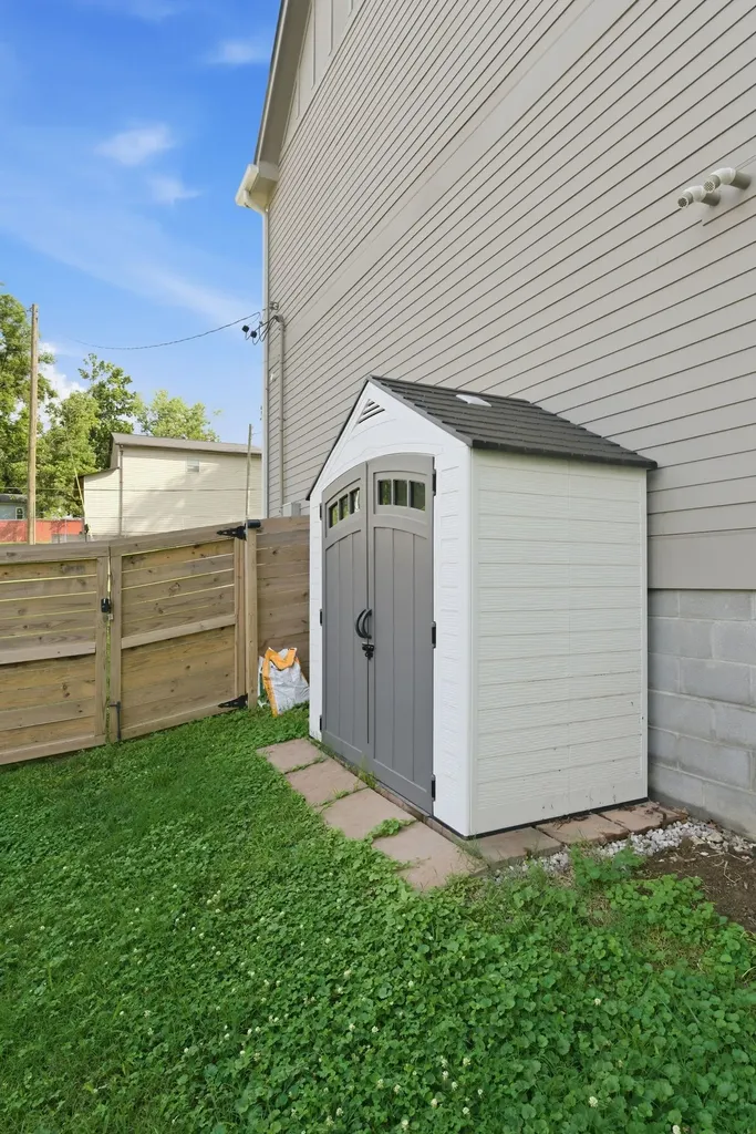 4203 Murray Place Nashville TN 37216