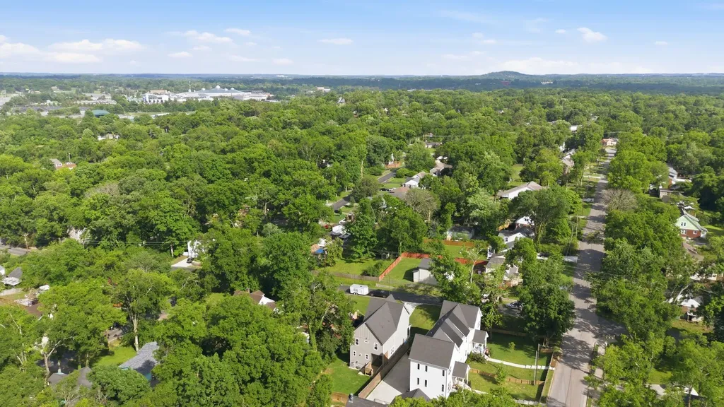 4203 Murray Place Nashville TN 37216