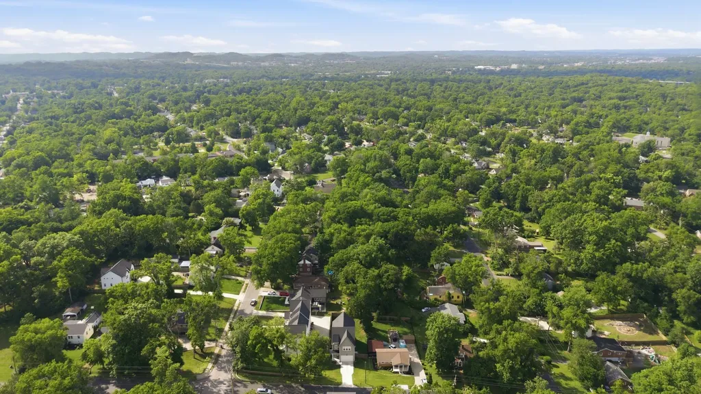 4203 Murray Place Nashville TN 37216