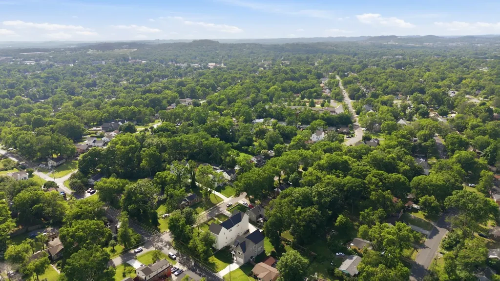 4203 Murray Place Nashville TN 37216