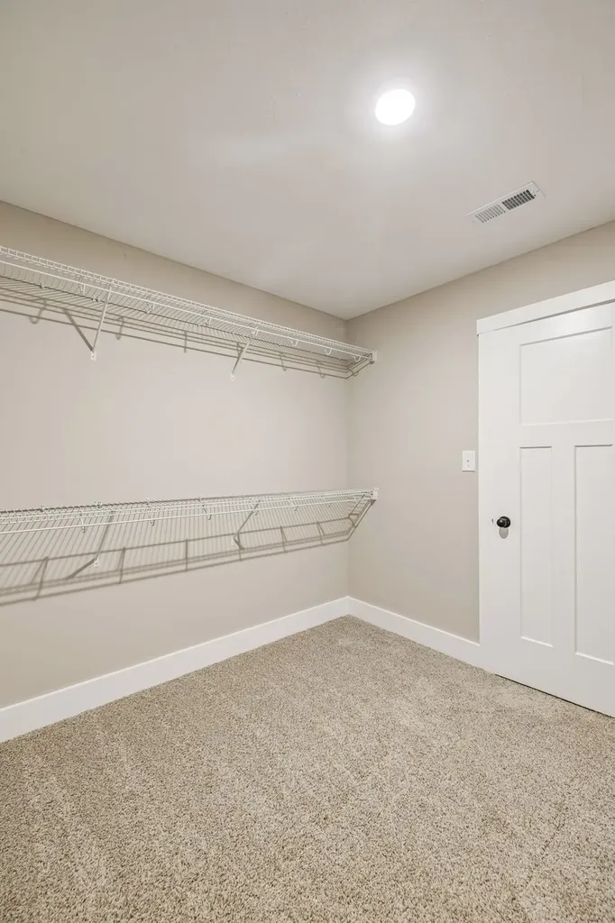 365 Cardinal Creek Clarksville TN 37040