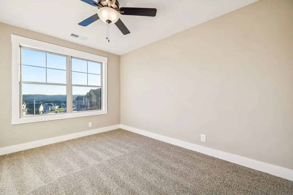 365 Cardinal Creek Clarksville TN 37040