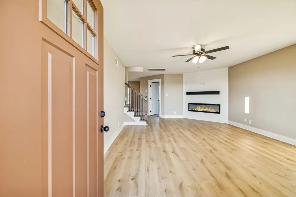 365 Cardinal Creek Clarksville TN 37040
