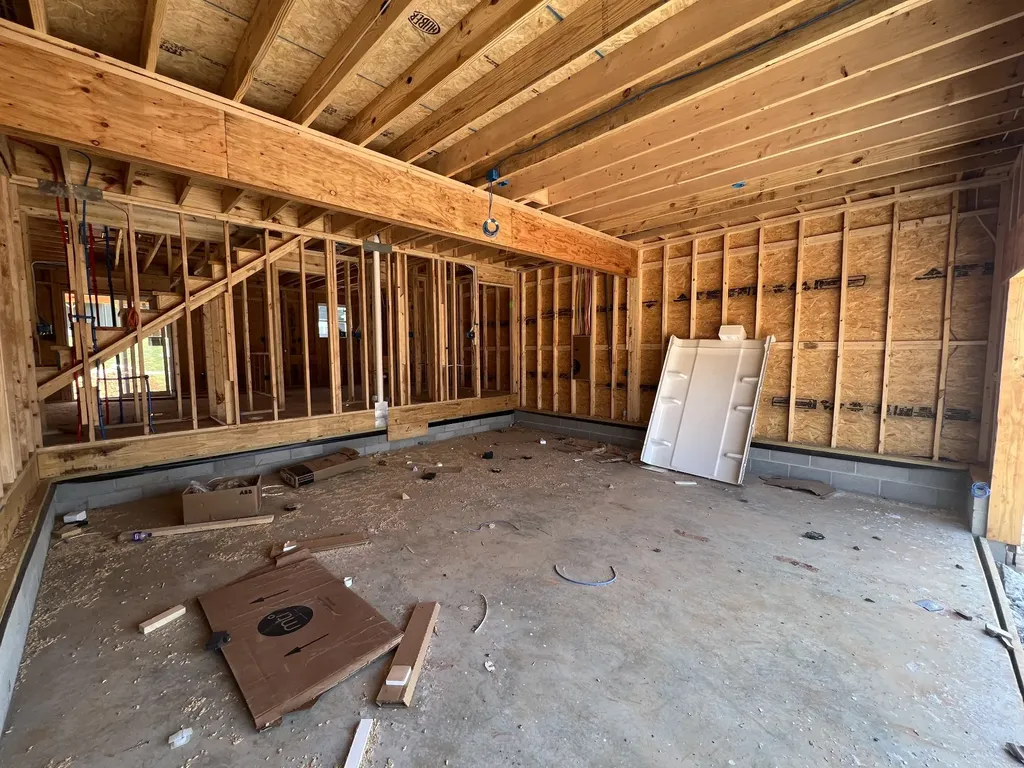 365 Cardinal Creek Clarksville TN 37040