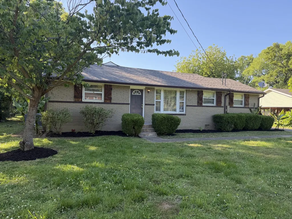 340 Foxglove Drive Nashville TN 37211