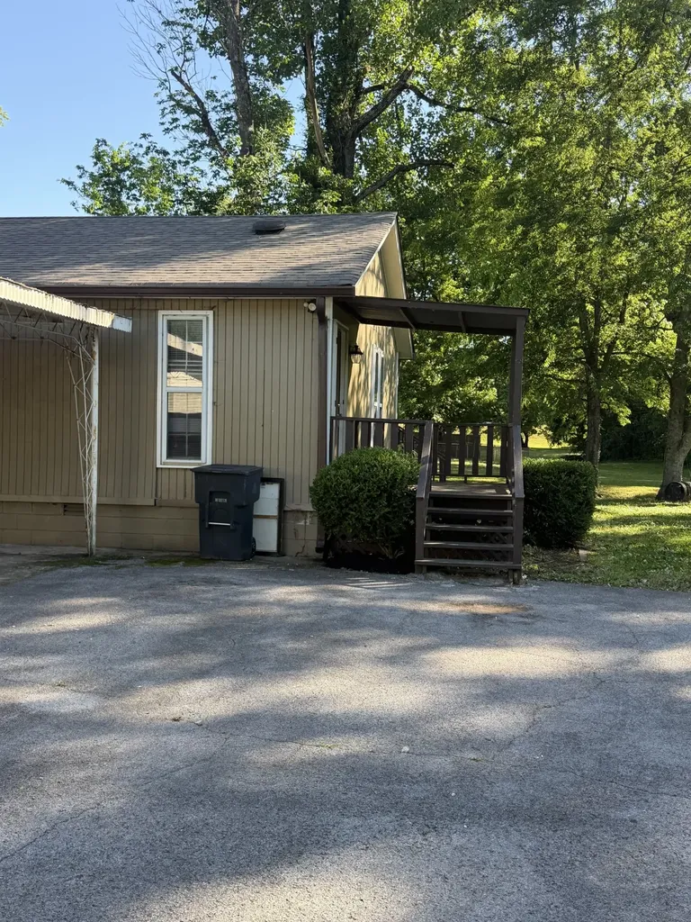 340 Foxglove Drive Nashville TN 37211