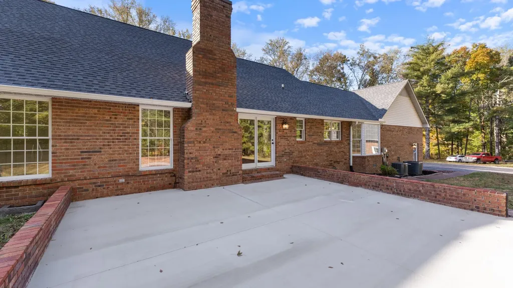 416 Powers Road Manchester TN 37355