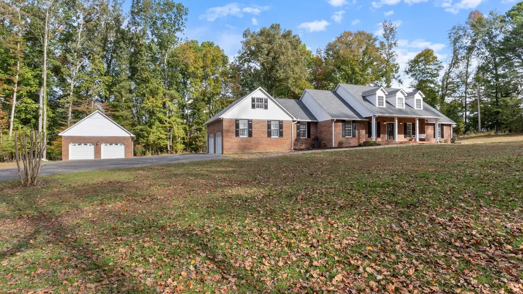 416 Powers Road Manchester TN 37355