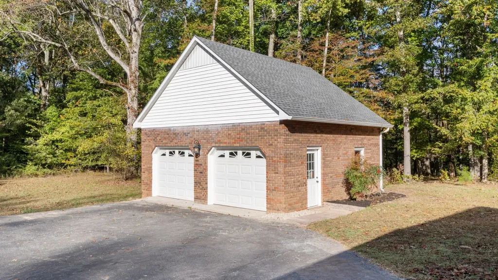 416 Powers Road Manchester TN 37355