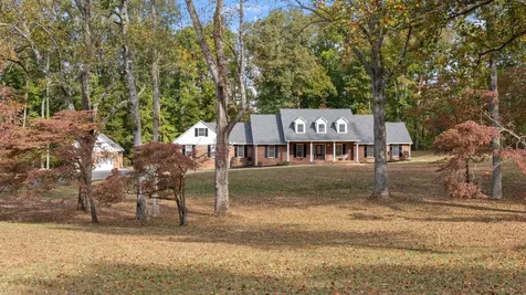 416 Powers Road Manchester TN 37355