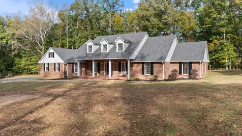 416 Powers Road Manchester TN 37355