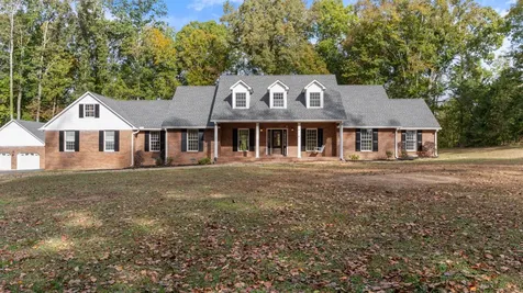 416 Powers Road Manchester TN 37355