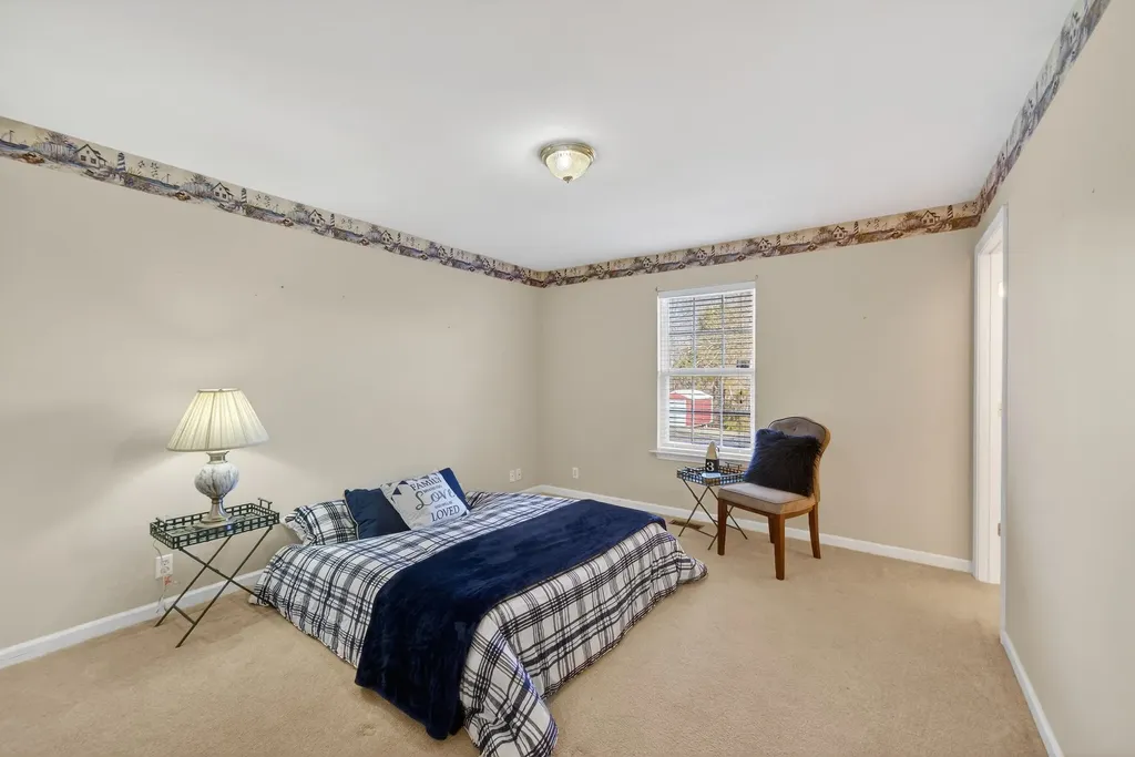 833 Blakemore Road Dickson TN 37055