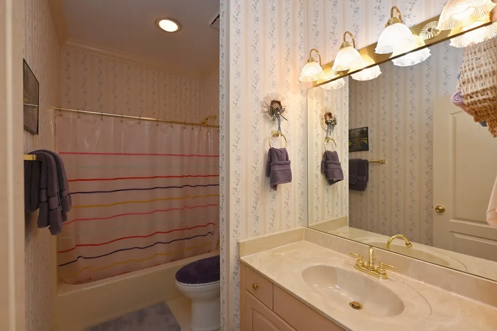 210 The Hollows Court Hendersonville TN 37075