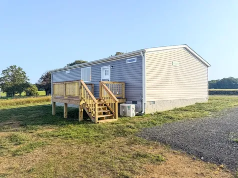 1159 Nimm Road Red Boiling Springs TN 37150