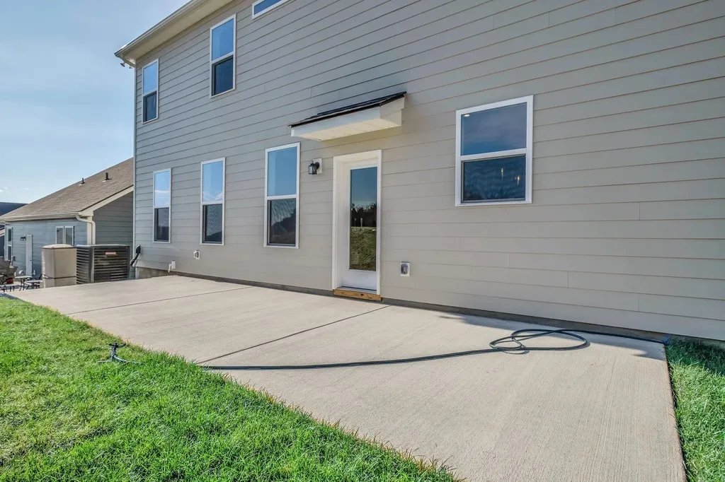 1023 Lionheart Drive Hermitage TN 37076