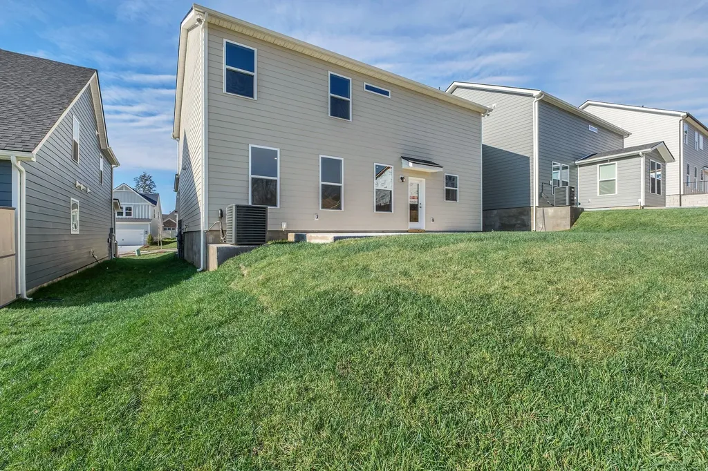1023 Lionheart Drive Hermitage TN 37076
