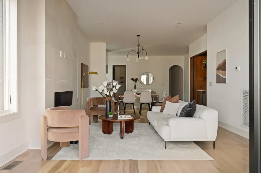 547A Moore Avenue Nashville TN 37203