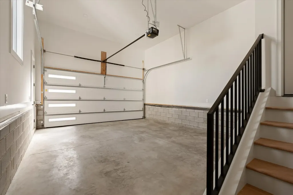 547A Moore Avenue Nashville TN 37203