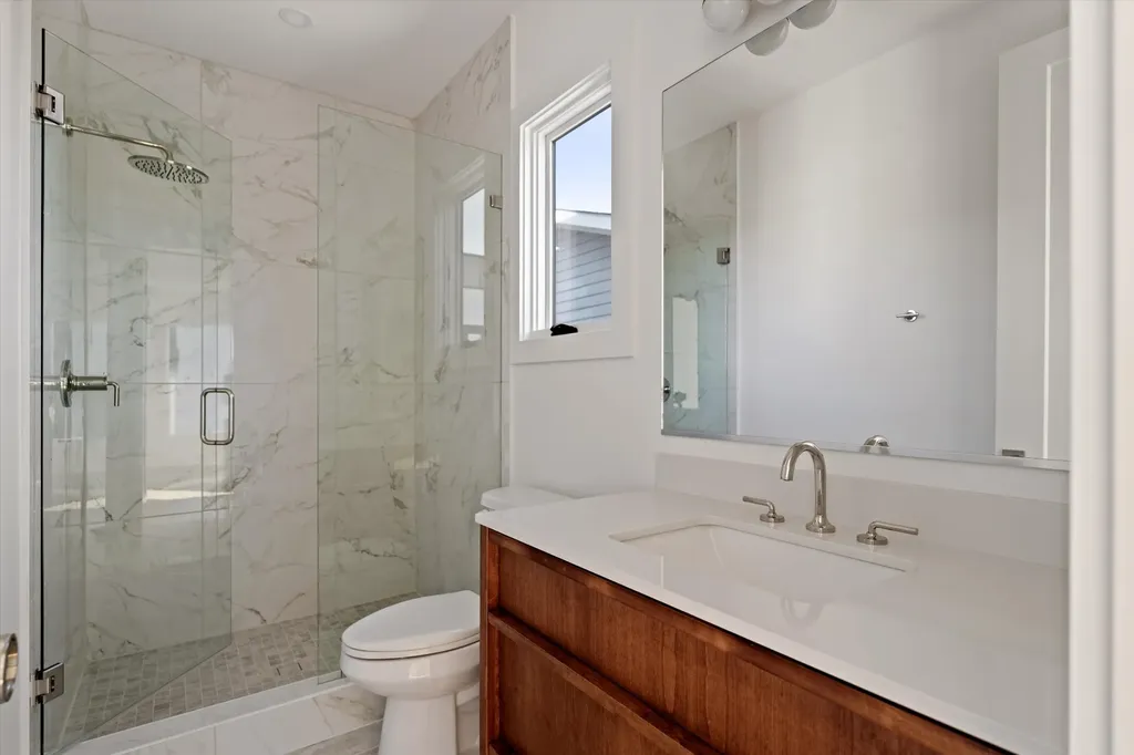 547A Moore Avenue Nashville TN 37203