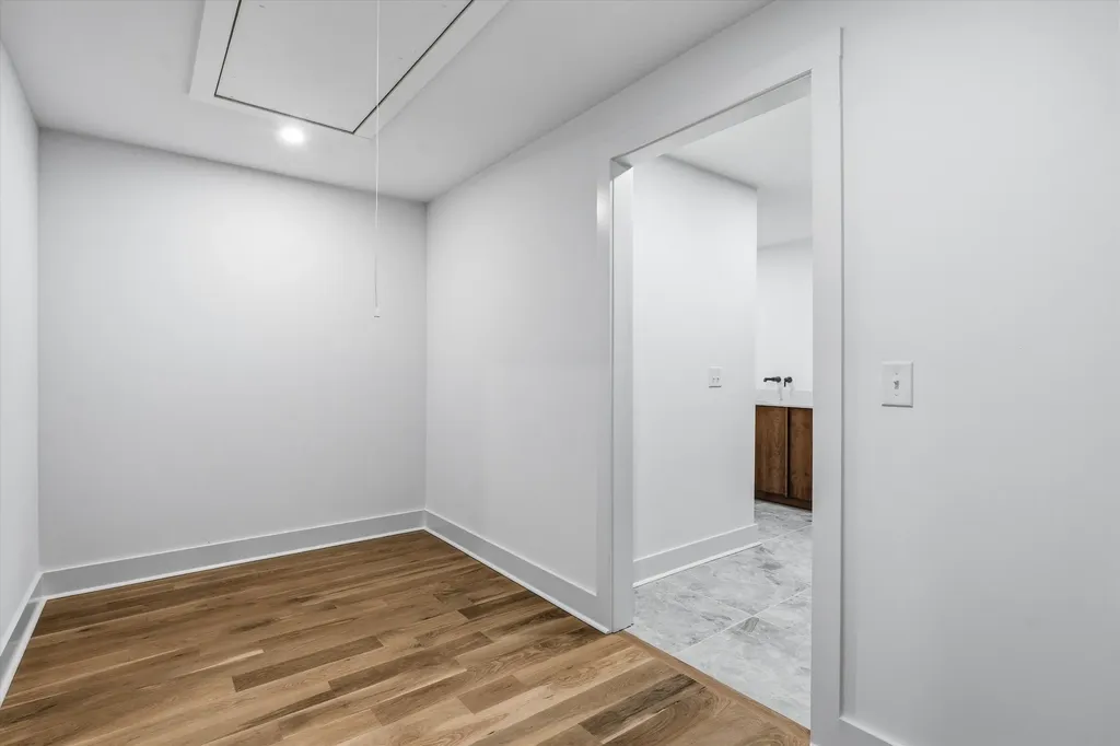 547A Moore Avenue Nashville TN 37203