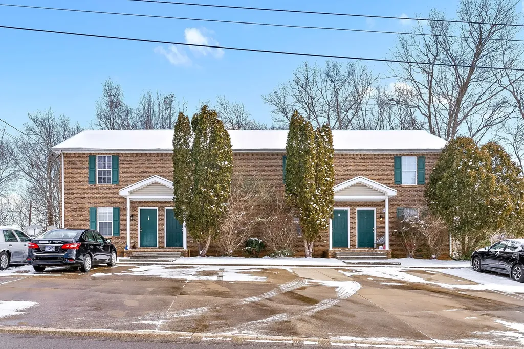 1701 Baltimore Drive Clarksville TN 37043