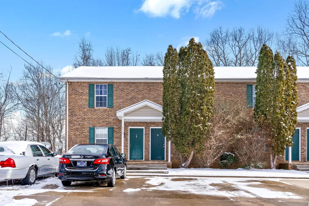 1701 Baltimore Drive Clarksville TN 37043