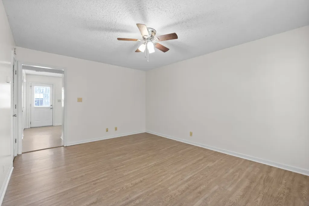 1701 Baltimore Drive Clarksville TN 37043