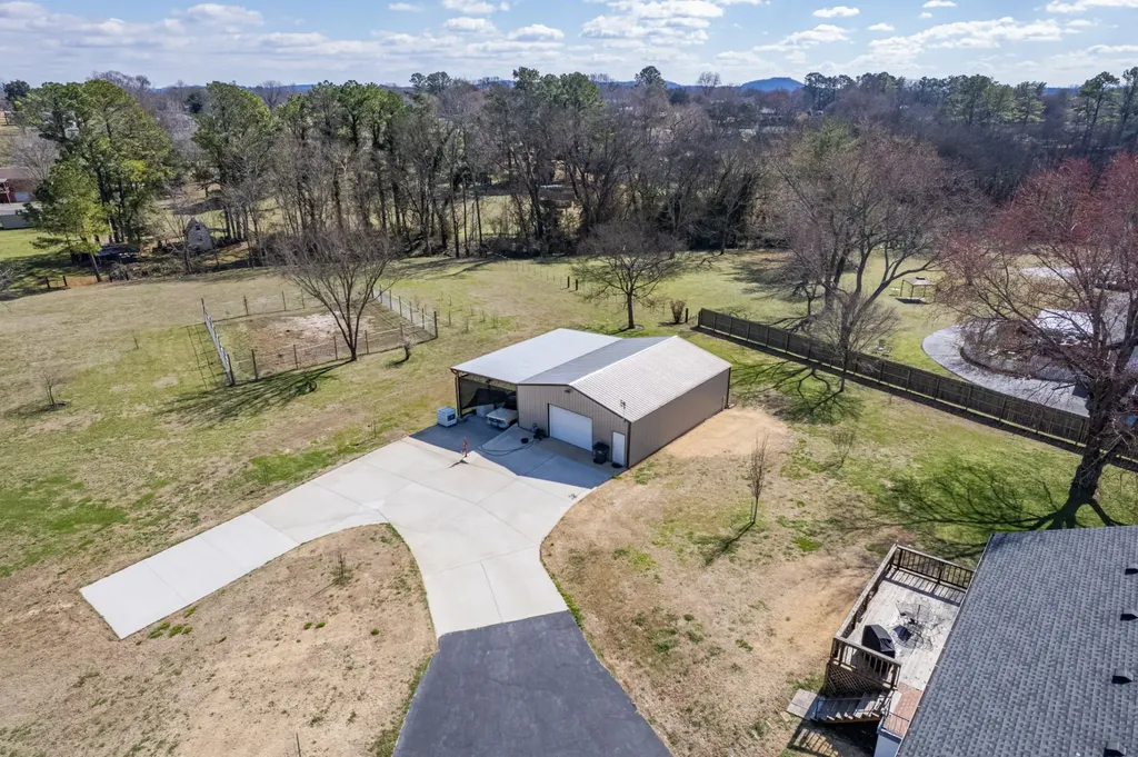 108 North Hardin Drive Columbia TN 38401
