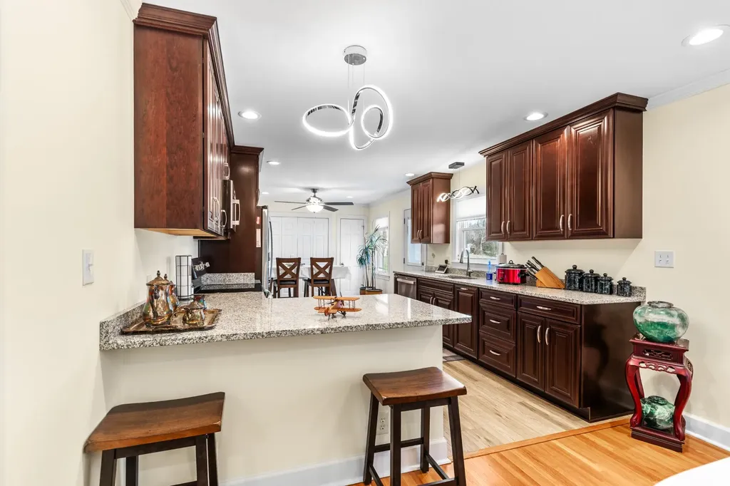 108 North Hardin Drive Columbia TN 38401