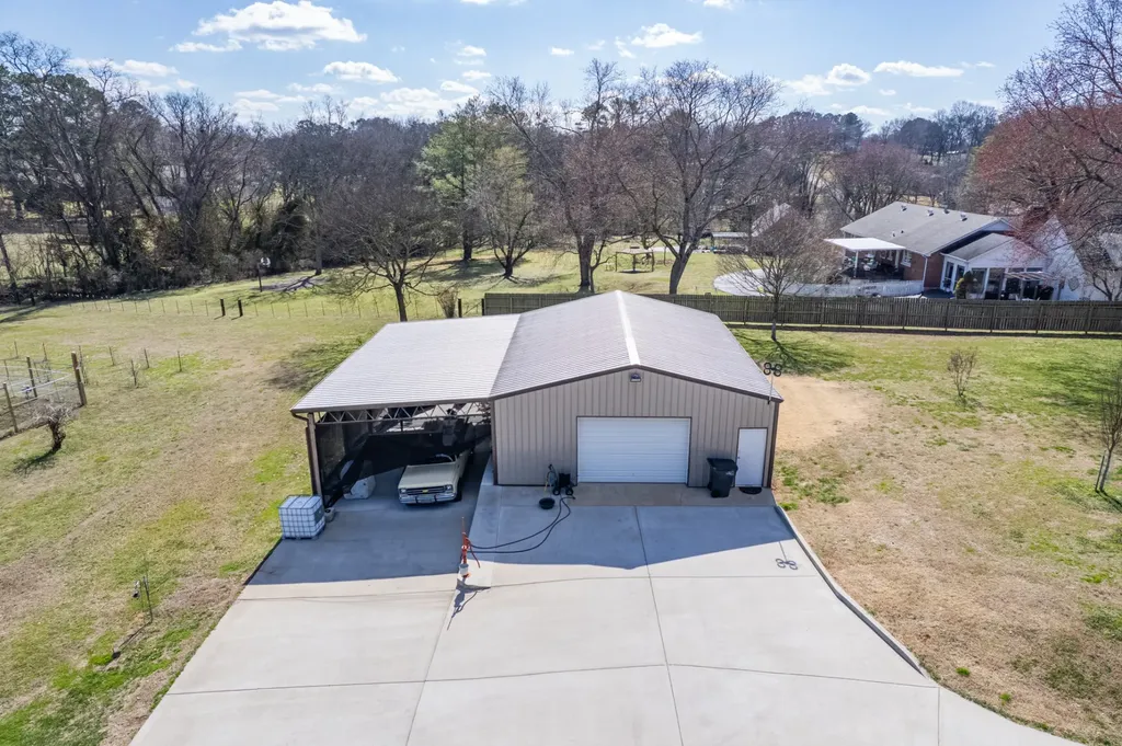 108 North Hardin Drive Columbia TN 38401