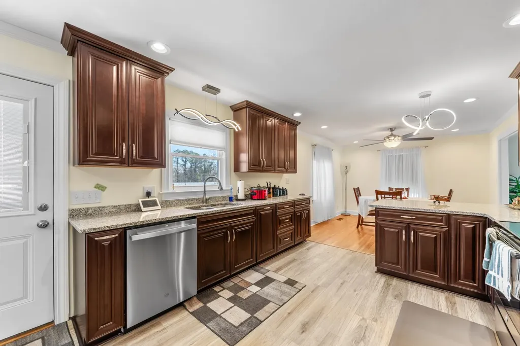 108 North Hardin Drive Columbia TN 38401