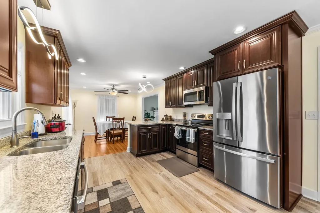 108 North Hardin Drive Columbia TN 38401