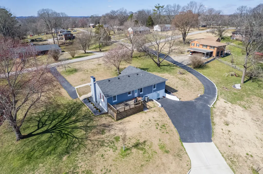 108 North Hardin Drive Columbia TN 38401