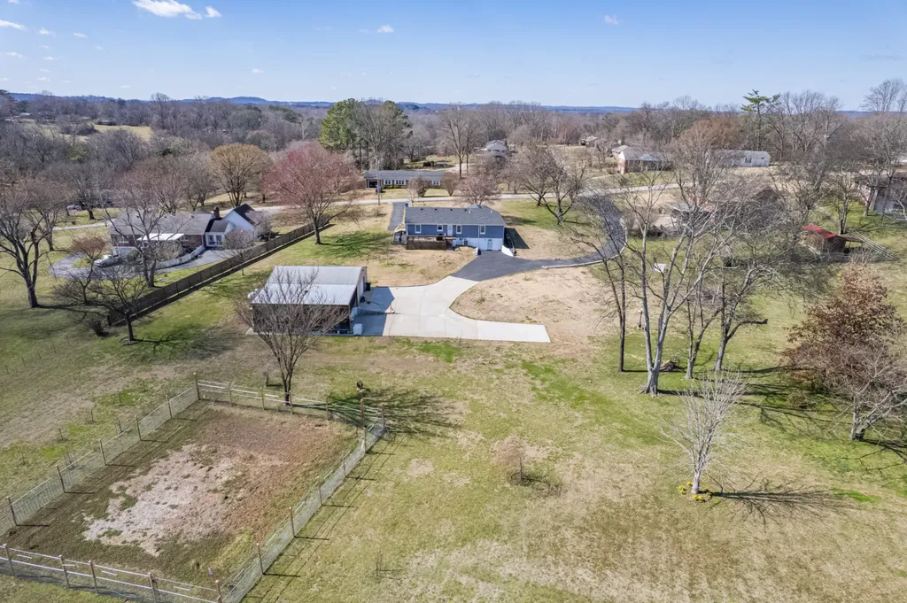 108 North Hardin Drive Columbia TN 38401