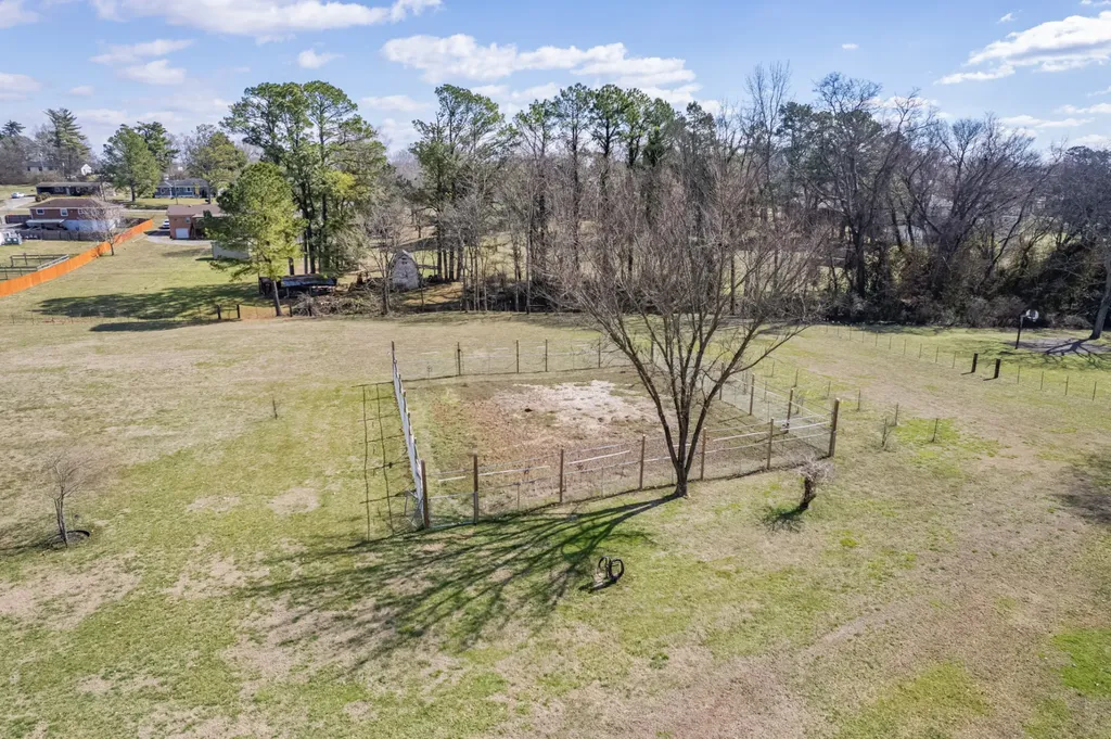 108 North Hardin Drive Columbia TN 38401