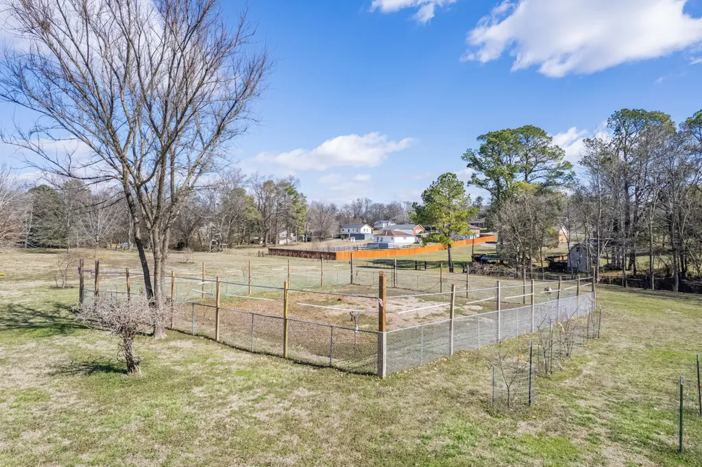 108 North Hardin Drive Columbia TN 38401