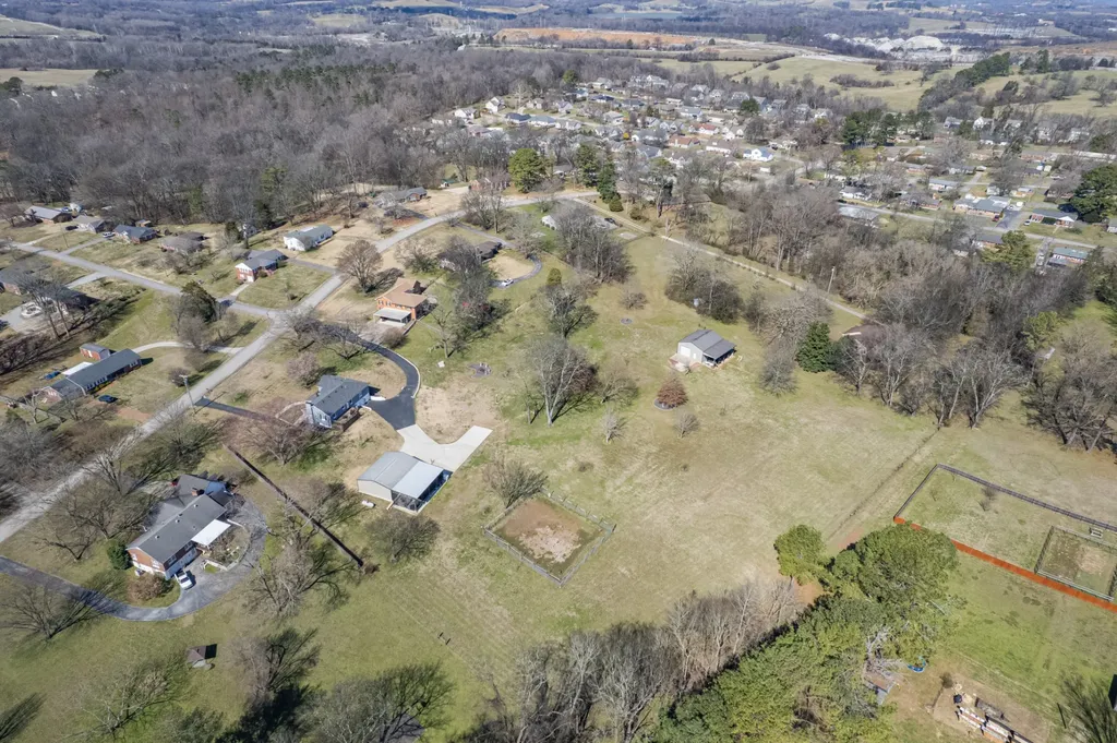 108 North Hardin Drive Columbia TN 38401