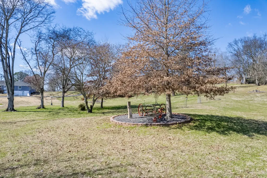 108 North Hardin Drive Columbia TN 38401